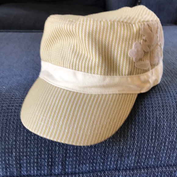 Target Floral Hat - Picture 2 of 3